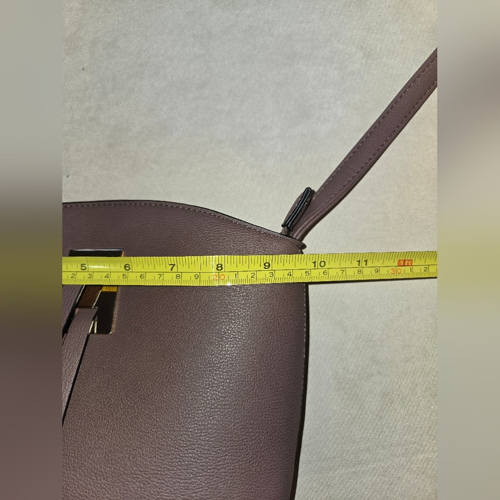 Dusty lavender Crossbody Bag with Gold Accent - Women - Picture 11 of 12
